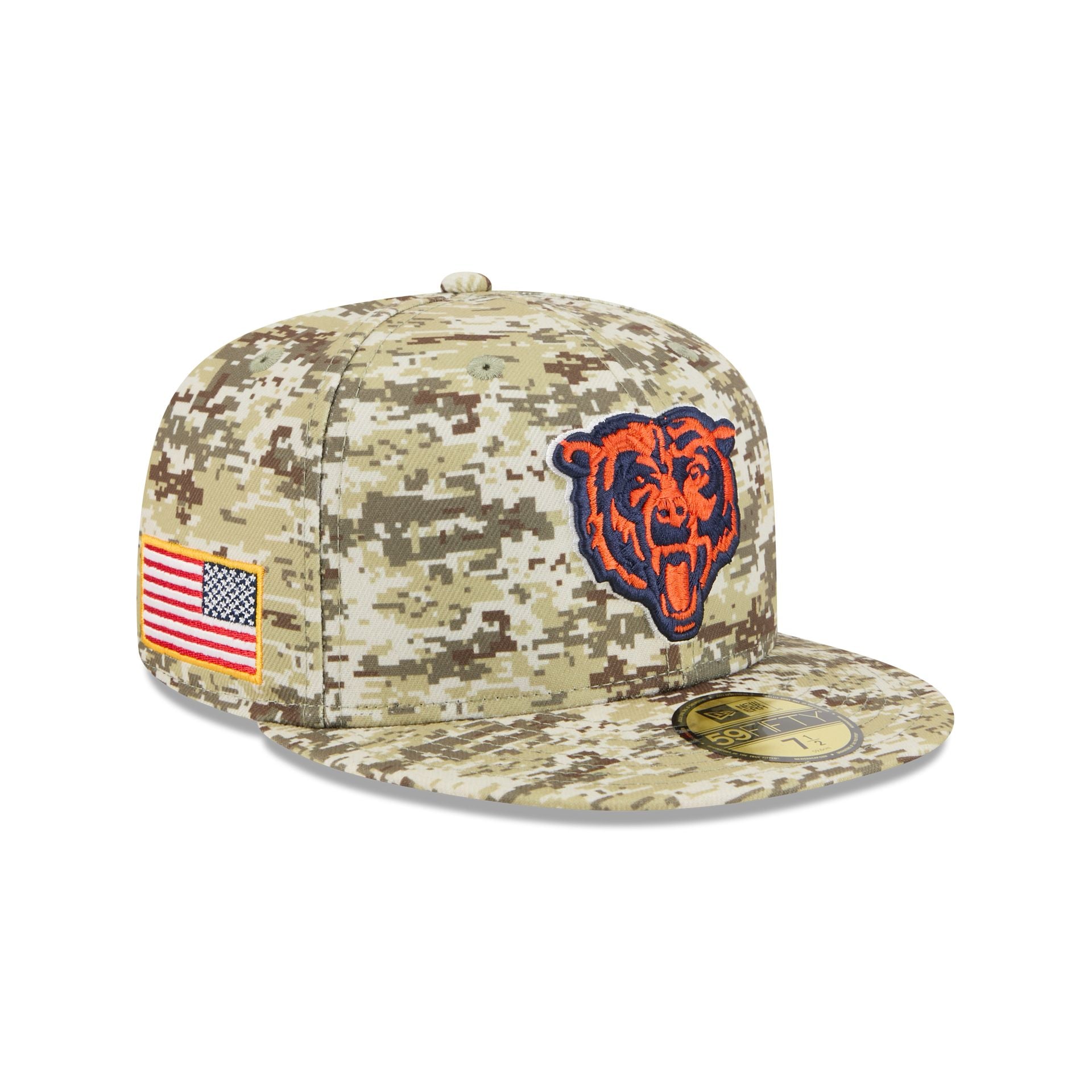 60770509_59FIFTY_NFL25STSFP29757_CHIBEA_OTC_3QR Chicago Bears 2025 Salute to Service Fan Gear 59FIFTY Fitted Hat - Image 1