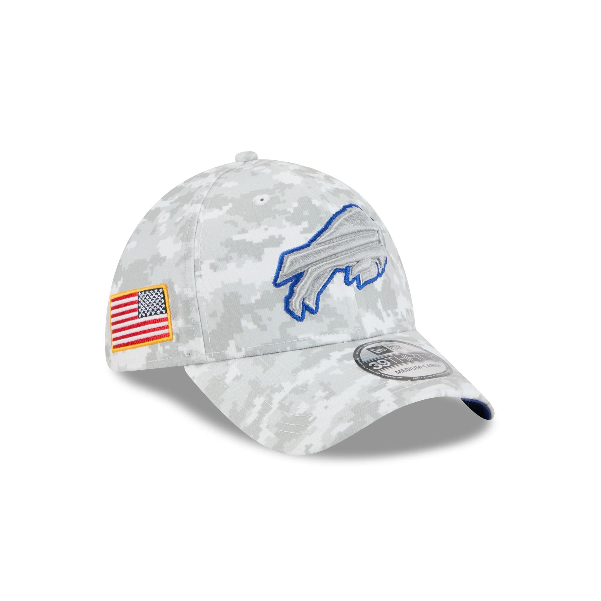 60770855_39THIRTY_NFL25STSFP29820_BUFBIL_OTC_3QR Buffalo Bills 2025 Salute to Service Fan Gear 39THIRTY Stretch Fit Hat - Image 1