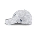 New England Patriots 2025 Salute to Service Fan Gear 39THIRTY Stretch Fit Hat - Image 5