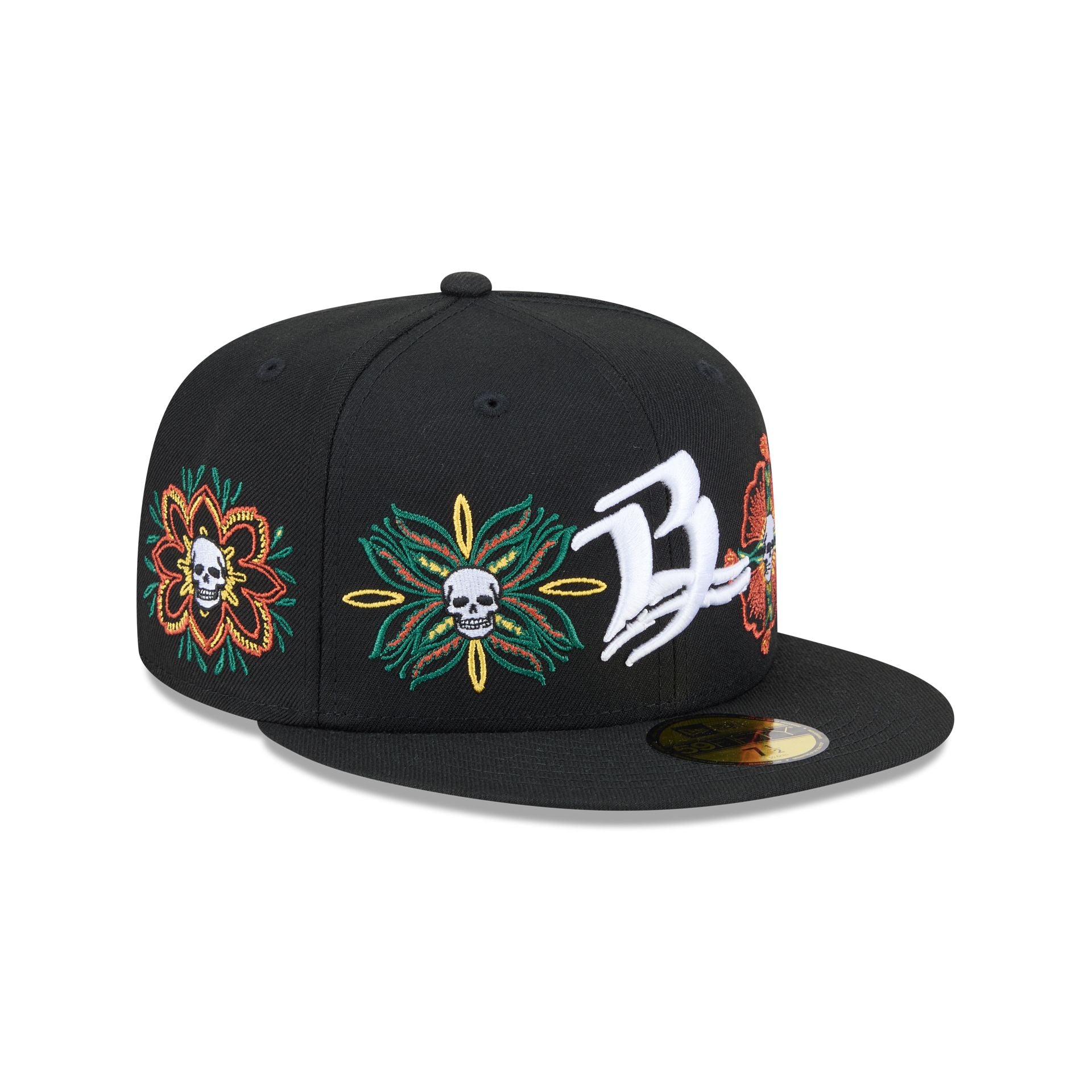 60832773_59FIFTY_LifestyleEnergy_TIJUANA_20TOROS_BLK_3QR Bravos de León Day of the Dead Skull & Flowers 59FIFTY Fitted Hat - Image 1