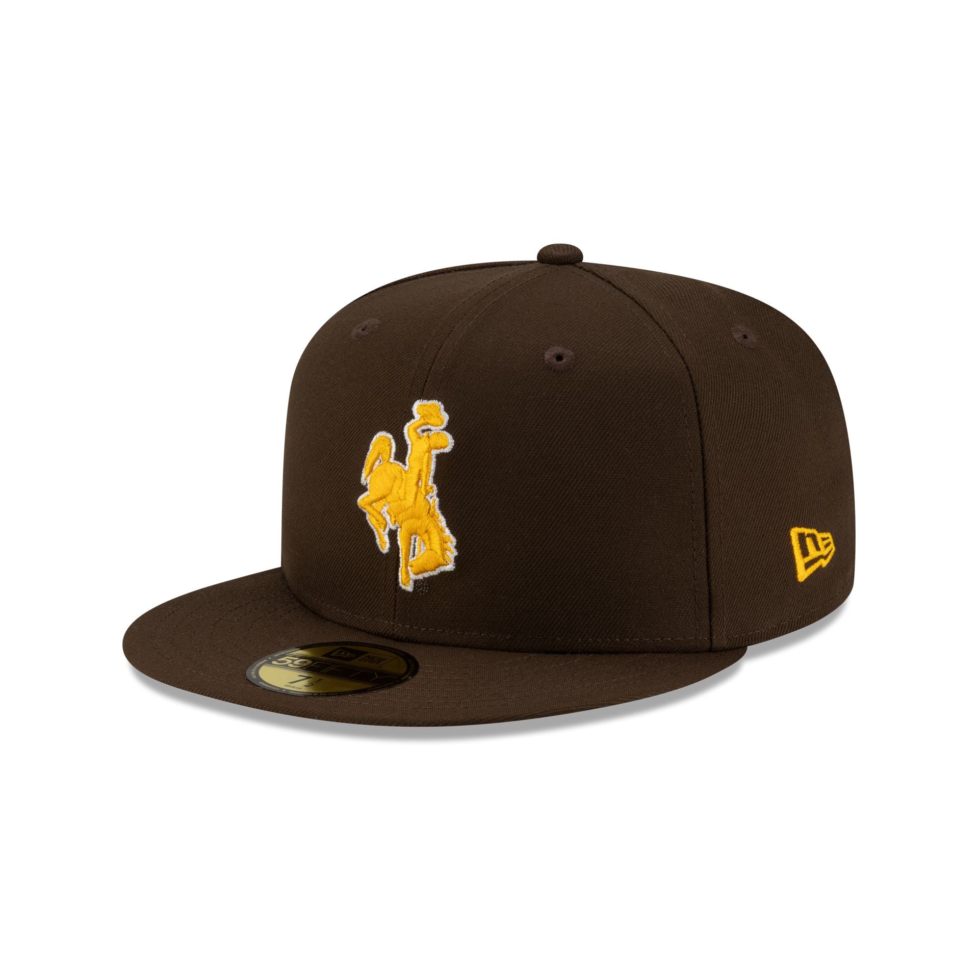 70622054_59FIFTY_COLLEGE25_JA17_JERSEYRETIREMENT_WYOCOW_BROWN_3QL Wyoming Cowboys 59FIFTY Fitted Hat - Image 1
