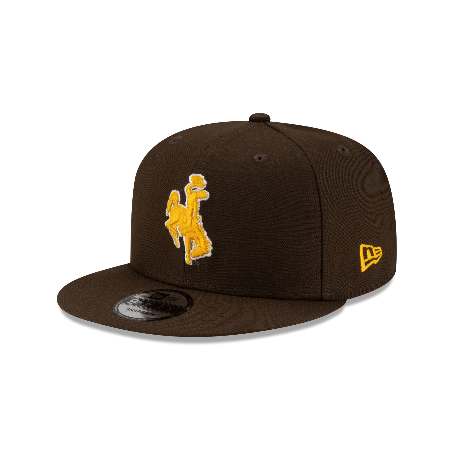 70622058_9FIFTY_COLLEGE25_JA17_JERSEYRETIREMENT_WYOCOW_BROWN_3QL Wyoming Cowboys 9FIFTY Snapback Hat - Image 1